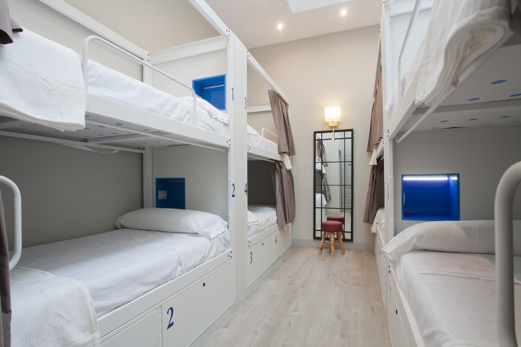 Stop Ab Hostel Malaga